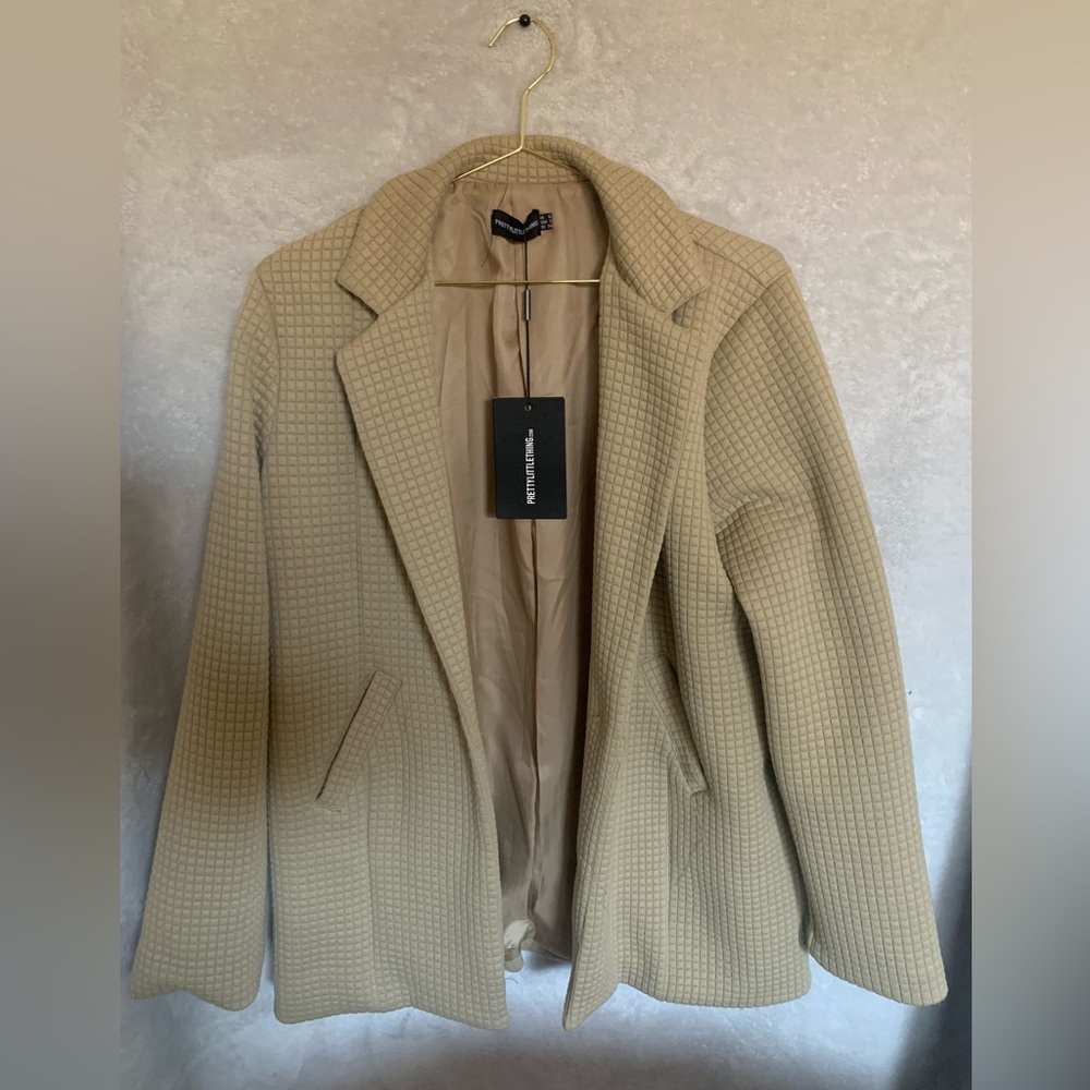 Matching two peice quilted blazer and bandeua bodycon tan color ‘oatmeal’